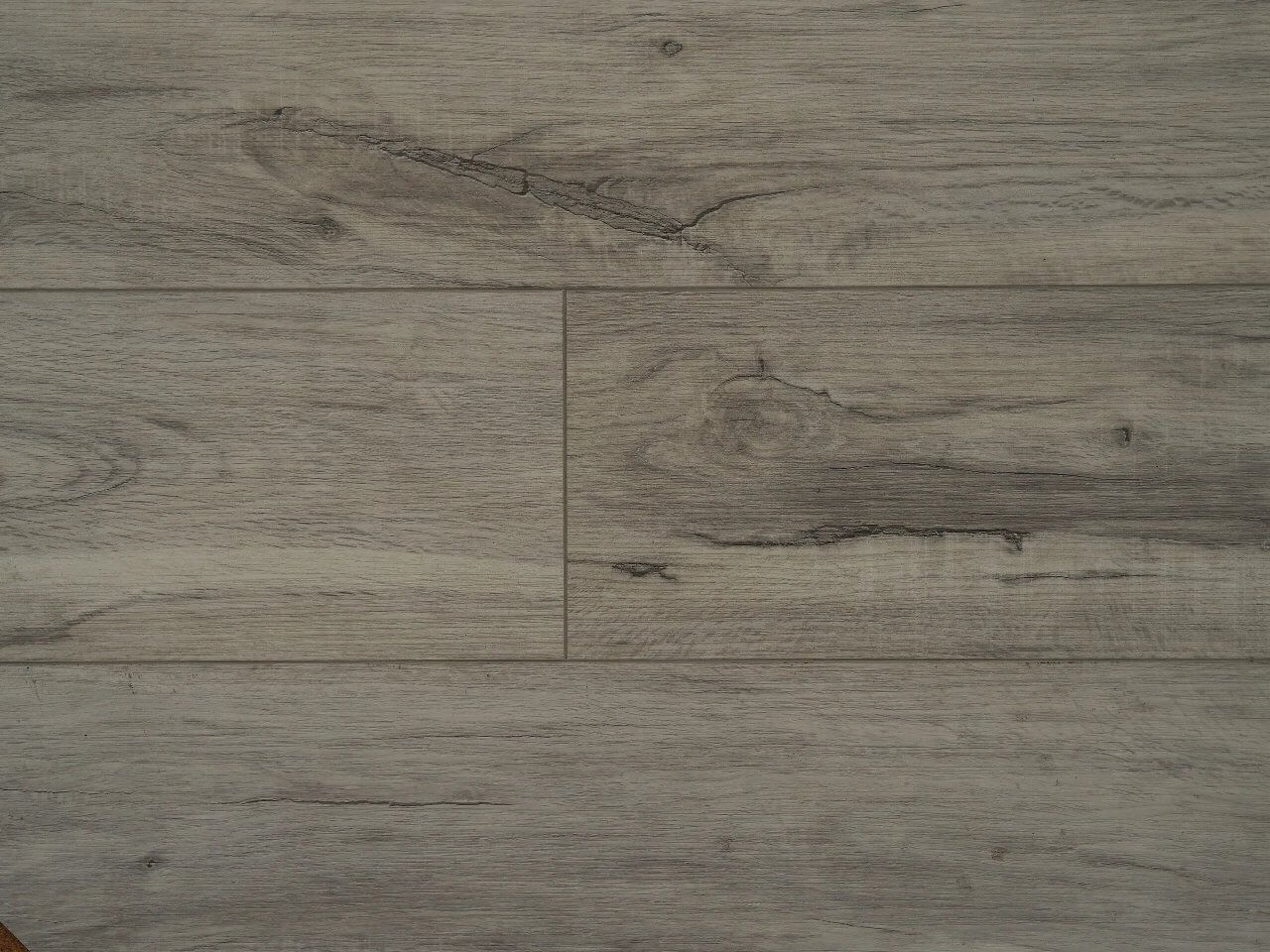Siberia - AQUAPLUS GOLD W. CORK Flooring - Available in Toronto, Mississauga & Oakville
